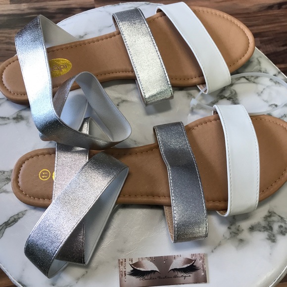 ‼️ White Silver Stretch Ankle Strap Sandals - Picture 4 of 8